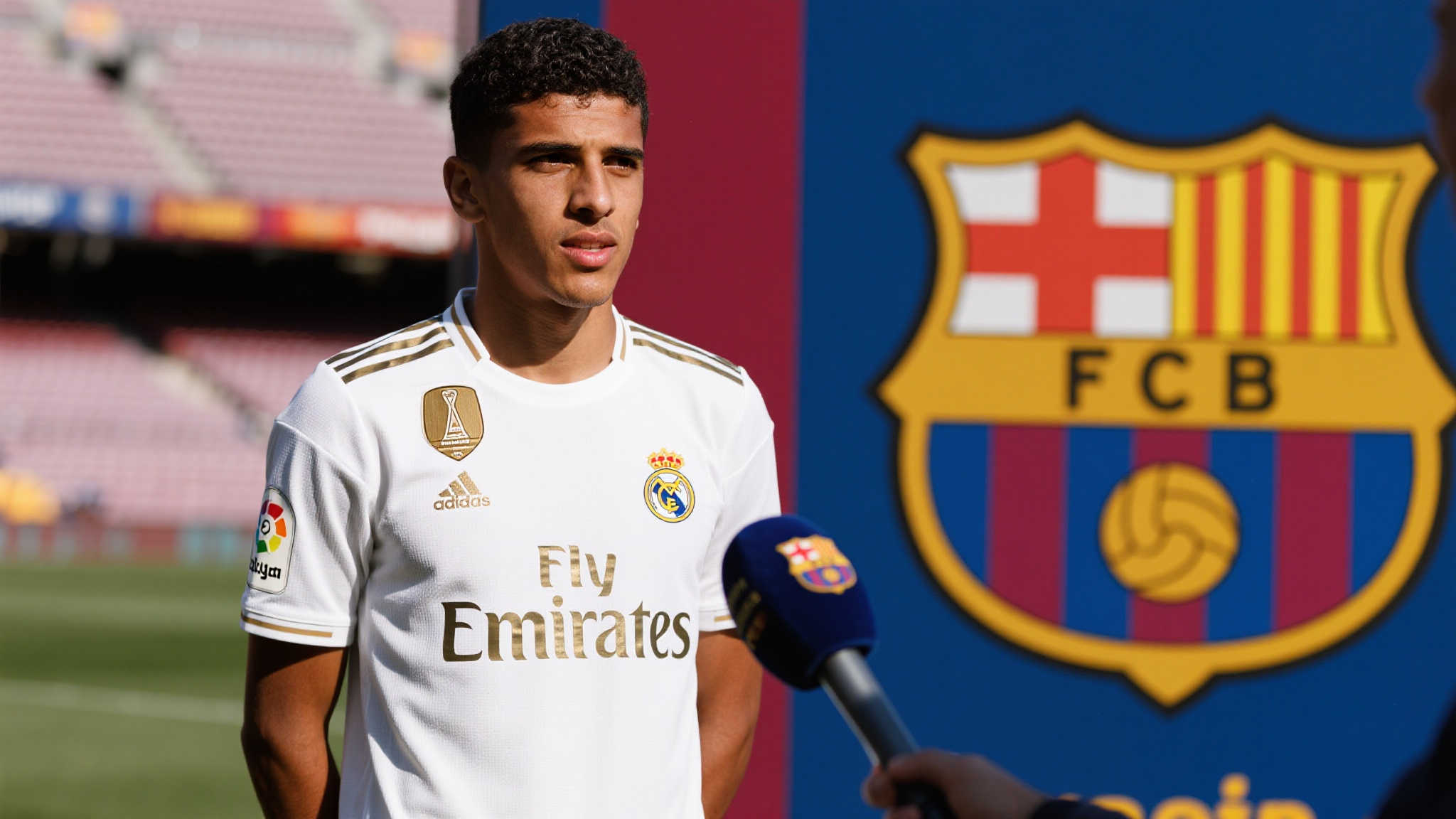 亚马尔直言不讳:拒绝皇马,只为享受足球 作为巴萨青训系统培养出的希望之星,拉明·亚马尔视巴